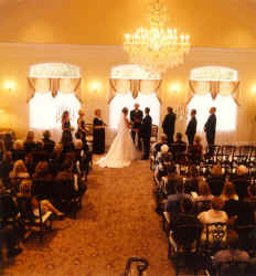 ceremony1.JPG (155308 bytes)